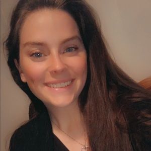 Meet your Posher, Karlee